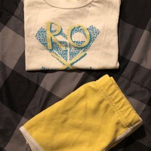 Roxy shirt with Regular comfy shorts